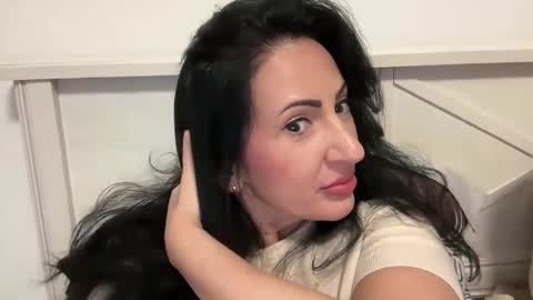 Karina online show from 05-10-26, 08:47