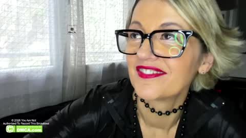 karinabrando online show from 05-04-26, 08:43