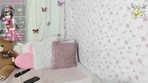 Snapshot of karinaebony_ chatting on 10-31-25, 10:49 Karina online show from 10-31-25, 10:49