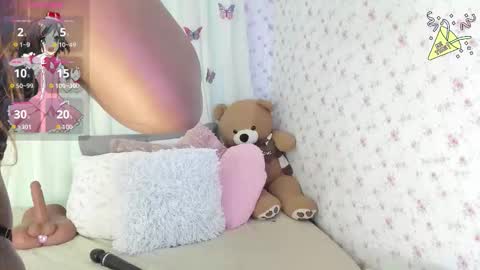 Snapshot of karinaebony_ chatting on 11-20-25, 10:59 Karina online show from 11-20-25, 10:59