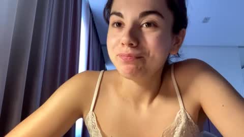 Snapshot of karinawessman chatting on 07-27-26, 09:49 Nika online show from 07-27-26, 09:49