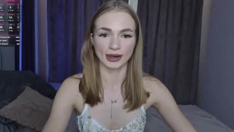 Snapshot of karinchik544 chatting on 11-05-25, 09:53 karinchik544 online show from 11-05-25, 09:53