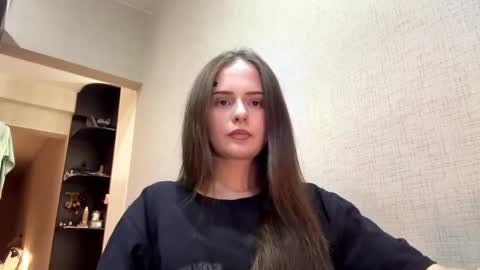 Lilu online show from 05-20-26, 01:50