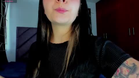 KARINNA  RAVEN online show from 07-25-26, 09:34