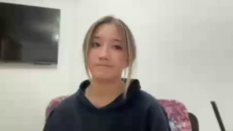 karissagius online show from 07-06-26, 03:03