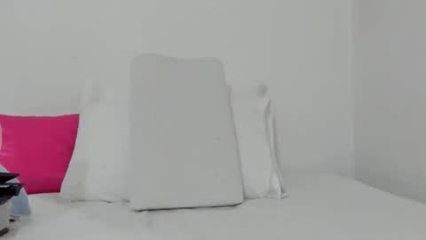 Karitookiss online show from 04-29-26, 01:32