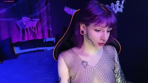 Snapshot of karkadeshk chatting on 11-01-25, 04:31 karkadeshk online show from 11-01-25, 04:31