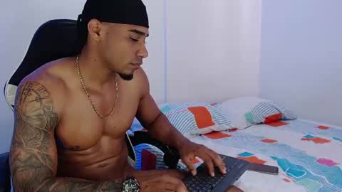 karl_jensennxx online show from 08-02-26, 09:24