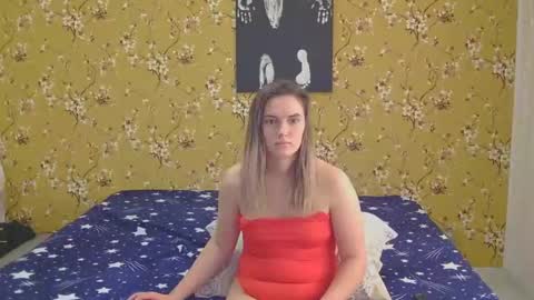 Snapshot of karla318103 chatting on 02-26-25, 09:21 Karla online show from 02-26-25, 09:21