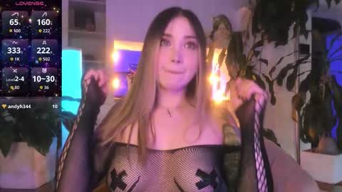  Karla  online show from 09-19-25, 09:04