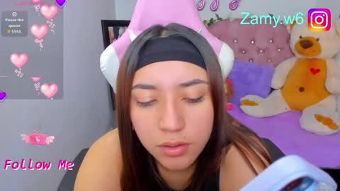 Snapshot of karla_cutee1 chatting on 09-18-25, 11:40 karla online show from 09-18-25, 11:40