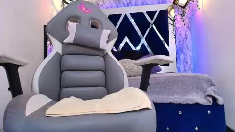 Karla  online show from 09-29-25, 11:26