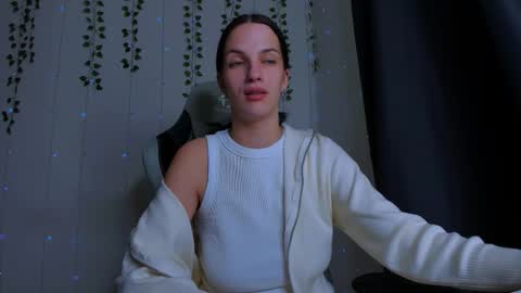 karla_lim online show from 10-17-25, 02:52