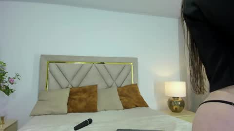 karla_queen7 online show from 06-07-26, 11:58