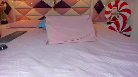 Snapshot of karla_wonderful chatting on 12-28-24, 09:31 karolina online show from 12-28-24, 09:31