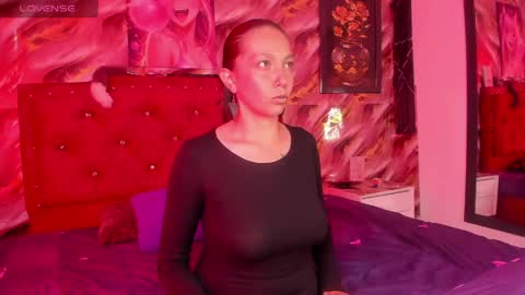 karlaahott online show from 05-18-26, 07:41