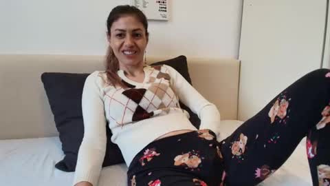 Snapshot of karladreamssex chatting on 03-31-26, 07:42 Crystyna online show from 03-31-26, 07:42