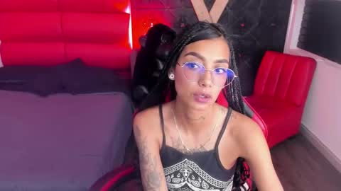 Snapshot of karlaslutskinny__ chatting on 05-19-26, 09:21 karlaslutskinny__ online show from 05-19-26, 09:21