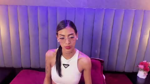 karlaslutskinny__ online show from 06-30-26, 08:43