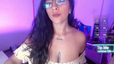 Snapshot of karlavittar chatting on 02-10-26, 10:08 karlavittar online show from 02-10-26, 10:08