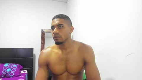 Snapshot of karljensen33 chatting on 01-12-25, 11:58 karlgenjen online show from 01-12-25, 11:58