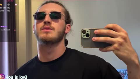 Karlos and Louis online show from 10-03-25, 04:20