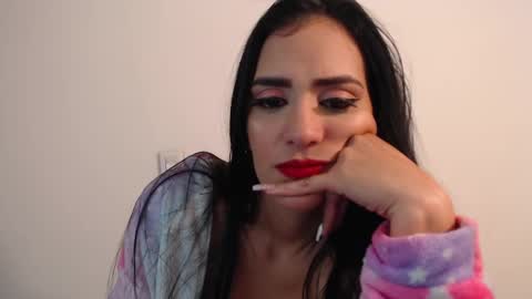 Snapshot of karlota_hank chatting on 12-22-24, 09:33 Karlis online show from 12-22-24, 09:33
