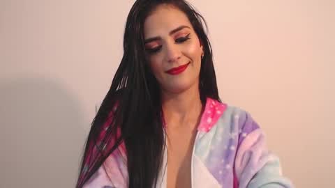 Snapshot of karlota_hank chatting on 12-23-24, 06:00 Karlis online show from 12-23-24, 06:00