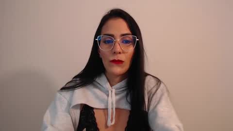 Snapshot of karlota_hank chatting on 12-29-24, 11:39 Karlis online show from 12-29-24, 11:39
