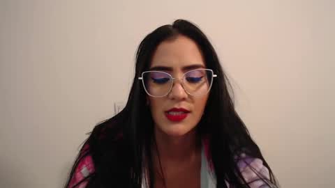 Snapshot of karlota_hank chatting on 01-18-25, 08:20 Karlis online show from 01-18-25, 08:20