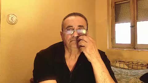 Snapshot of karlpal chatting on 05-14-26, 06:15 karlpal online show from 05-14-26, 06:15