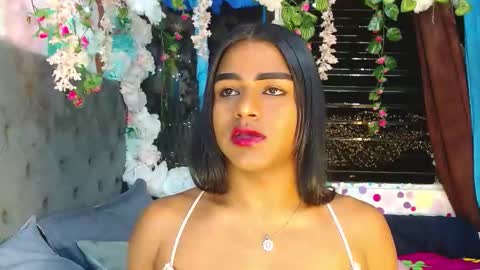 KARLY.  online show from 09-22-25, 04:36