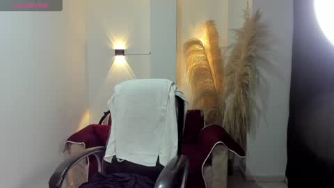 KARLYE online show from 06-13-26, 03:37