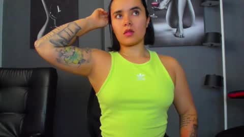   online show from 03-09-26, 08:35