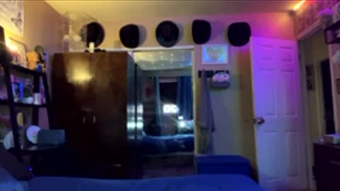 Snapshot of karlykox chatting on 05-06-26, 10:04 Karlykox online show from 05-06-26, 10:04