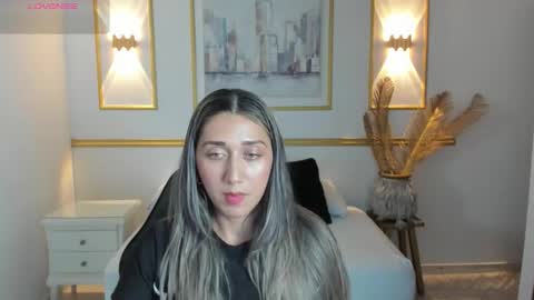 karlyy_ online show from 01-08-26, 07:27