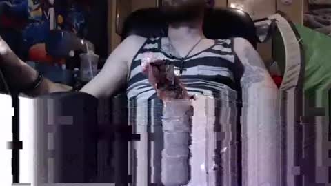 Snapshot of karnyx3 chatting on 01-09-26, 11:06 Karlos Montoya online show from 01-09-26, 11:06