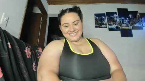 Snapshot of karol103900 chatting on 12-14-24, 06:13 Karol online show from 12-14-24, 06:13