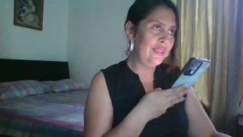 Karol online show from 01-22-25, 02:56