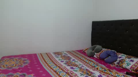 Karol online show from 12-12-24, 02:04