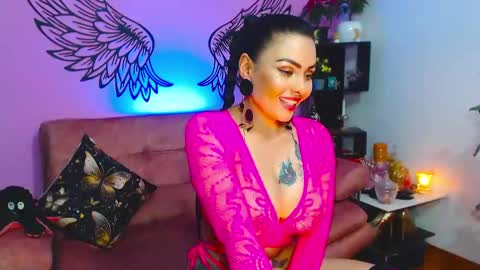 Karol Kenedy online show from 01-14-25, 06:02