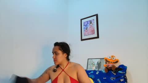    online show from 02-04-25, 09:38