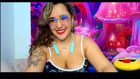 Snapshot of karol_naughty chatting on 02-15-26, 08:49 online show from 02-15-26, 08:49