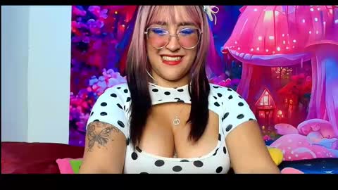 Snapshot of karol_naughty chatting on 03-05-26, 10:39 online show from 03-05-26, 10:39