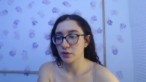 Karol online show from 05-06-26, 02:22