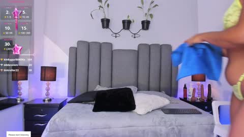 Snapshot of karol_rivera_ chatting on 01-14-25, 07:06 Karol online show from 01-14-25, 07:06