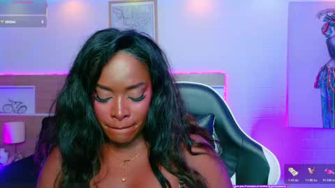 Snapshot of karol_scott1 chatting on 05-19-26, 10:05 KAROL SCOTT online show from 05-19-26, 10:05