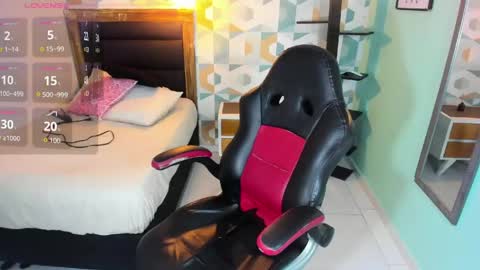 Snapshot of karolagrey chatting on 05-30-26, 03:03 karolagrey online show from 05-30-26, 03:03