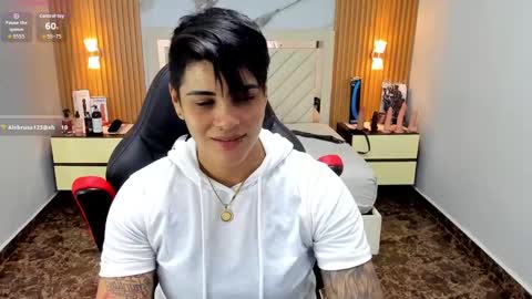 Snapshot of karolandluna chatting on 09-08-25, 07:57 Karol and Luna online show from 09-08-25, 07:57