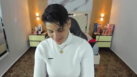 Snapshot of karolandluna chatting on 10-04-25, 07:34 Karol and Luna online show from 10-04-25, 07:34